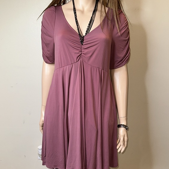Torrid dress shired front skater Rose Taupe Sz 3X - Picture 2 of 7